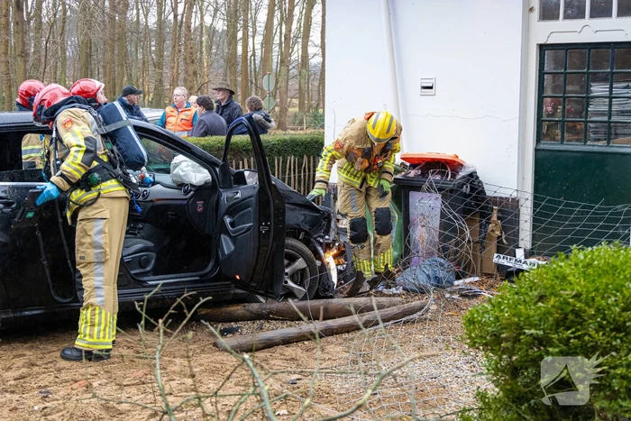 Automobilist ramt woning