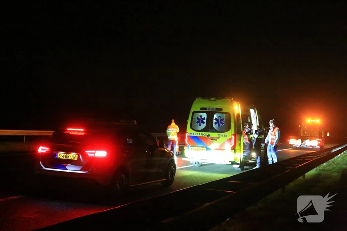Auto verliest motorblok bij botsing