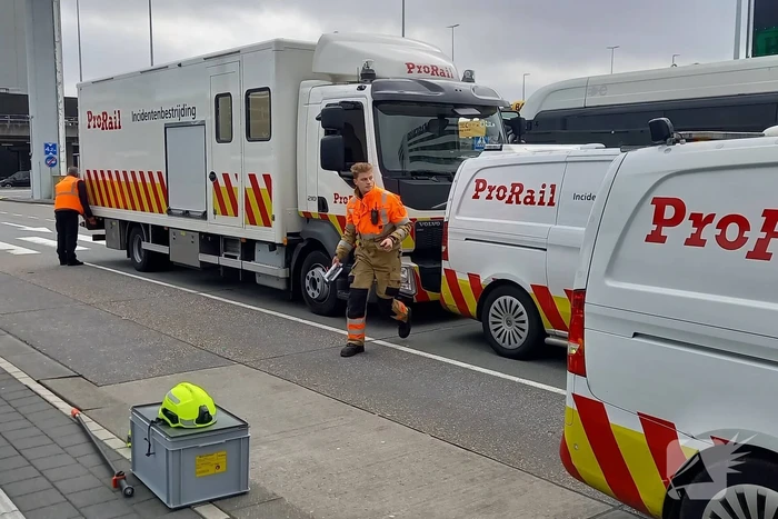 Treinverkeer Schiphol gestremd door aanrijding
