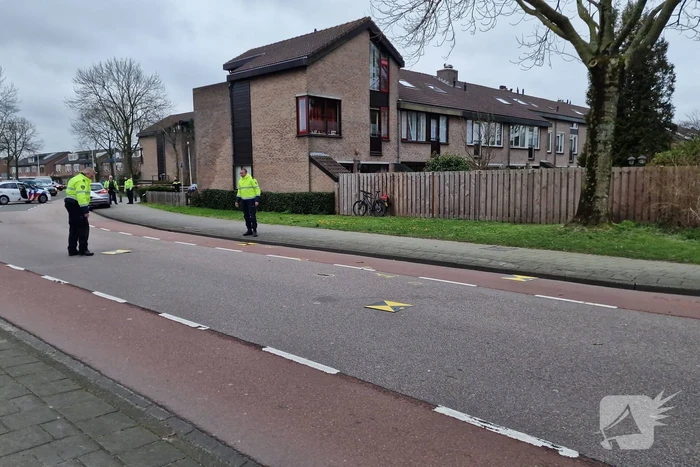 Persoon op speedpedelec gewond bij botsing met auto