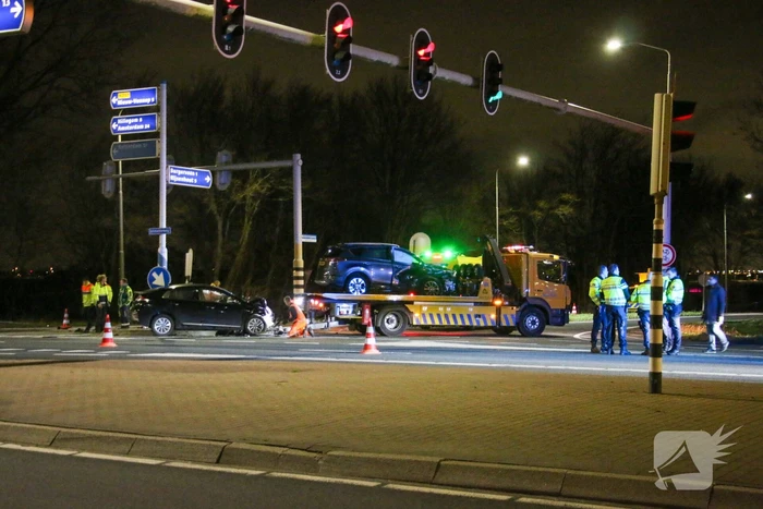 Meerdere gewonden bij fikse aanrijding