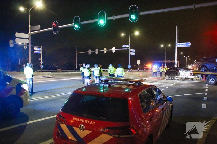 Meerdere gewonden bij fikse aanrijding