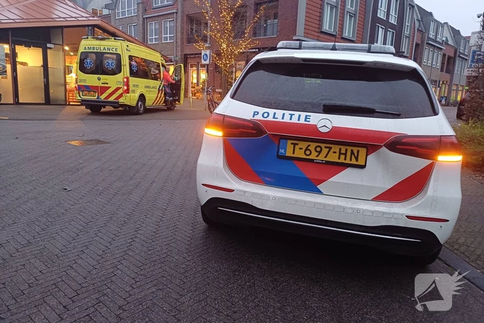 Wielrenner gewond bij botsing met bestelbus