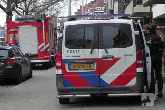 Aanhouding na aantreffen mogelijk drugslab in flat
