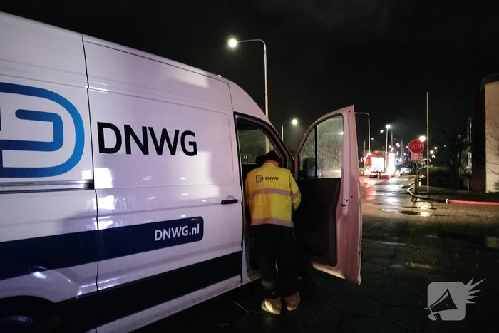 Enorme vlammenzee bij brand in loods