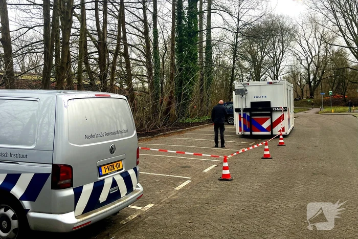 Groot politie onderzoek bij na sinds 2001 vermiste Adri Knops