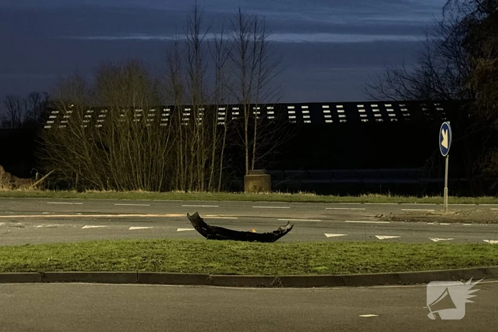 Schade bij ongeval tussen auto en kleine vrachtwagen