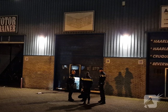 Brandstichting bij bedrijfspand in haven