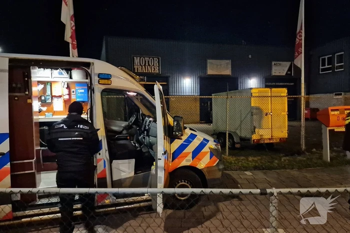Brandstichting bij bedrijfspand in haven