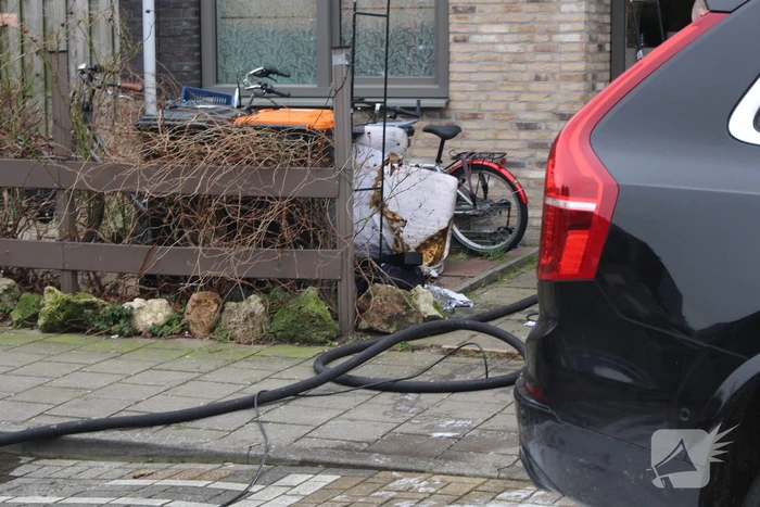 Woningbrand door kortsluiting in batterij