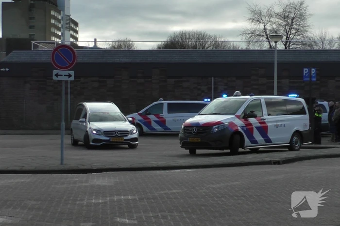 Agenten brengen eerbetoon aan overleden collega