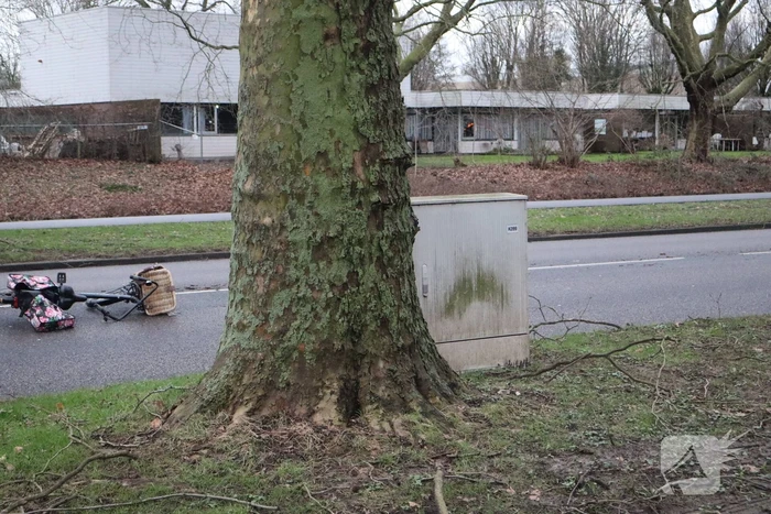 Fietser overleden bij aanrijding met lijnbus