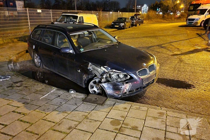 Automobilist slaat op de vlucht na ongeval