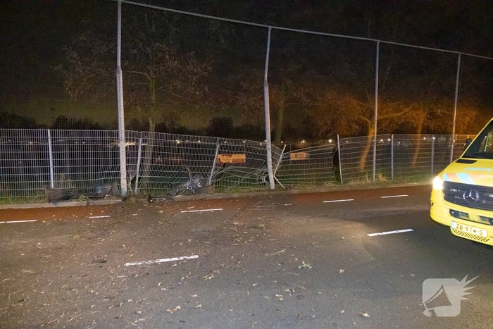 Automobilist richt ravage aan