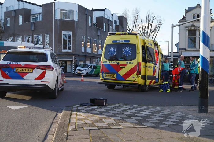 Traumateam ingezet bij aanrijding tussen lijnbus en fietser