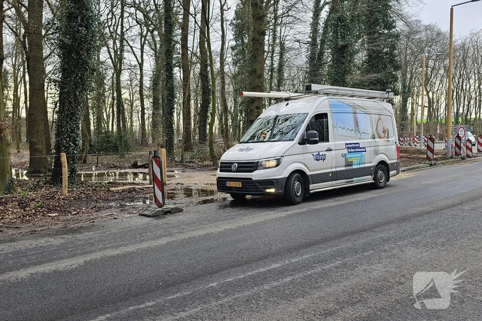 Waterlekkage veroorzaakt tijdens wegwerkzaamheden