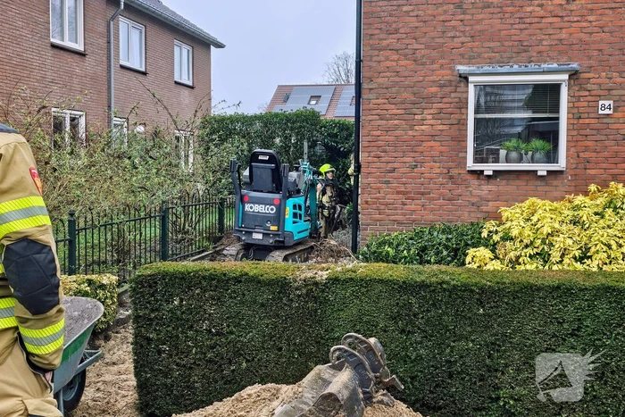 Gasleiding geraakt tijdens graafwerkzaamheden