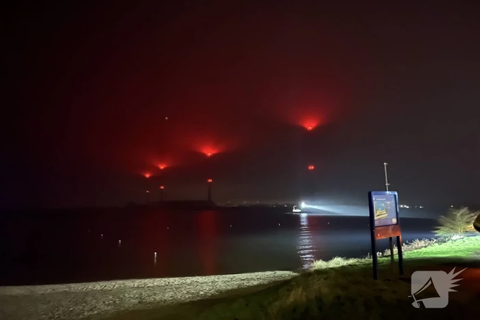 Gevonden kleding zorgt voor grote zoekactie in het water