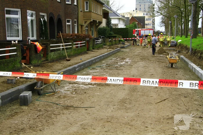 Gasleiding geraakt bij aanleg stoeprand