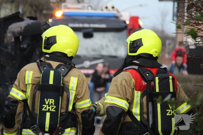 Aanhanger volledig in lichterlaaie