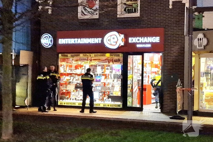 Onderzoek naar overval op winkel