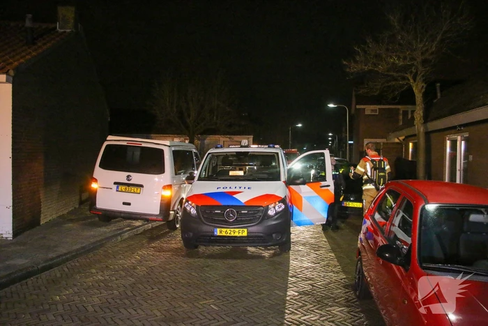 Brandweer controleert woning op gaslucht