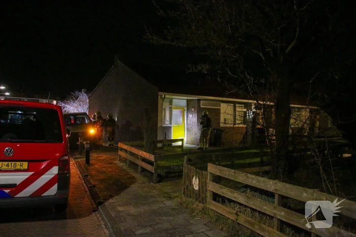 Brandweer controleert woning op gaslucht