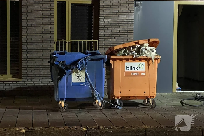 Vuilcontainers in brand in nieuwbouwwoning