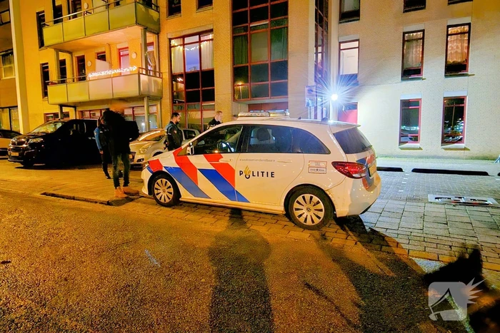 Bewoner besmeurt studentenauto met kibbeling
