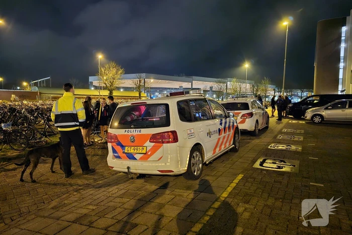 Bewoner besmeurt studentenauto met kibbeling