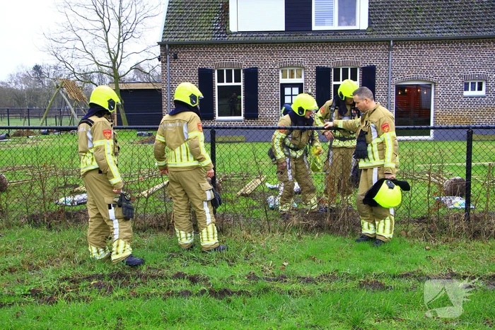 Gasleiding geraakt tijdens planten van bomen