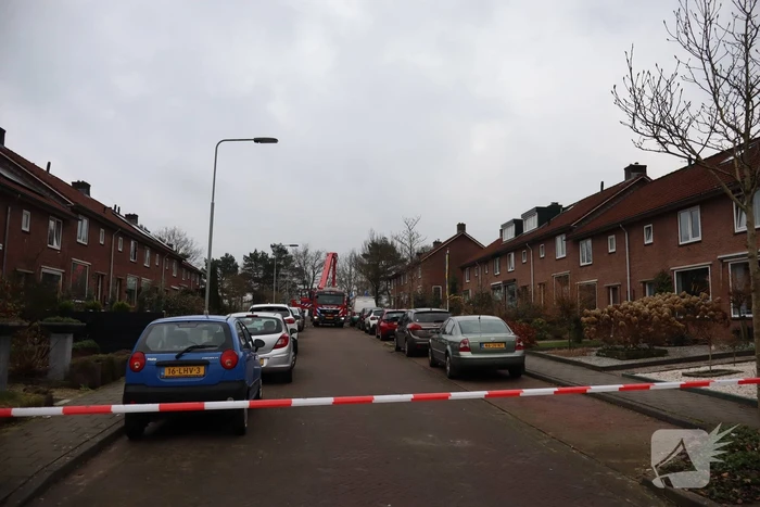 Brand in schoorsteen van woning