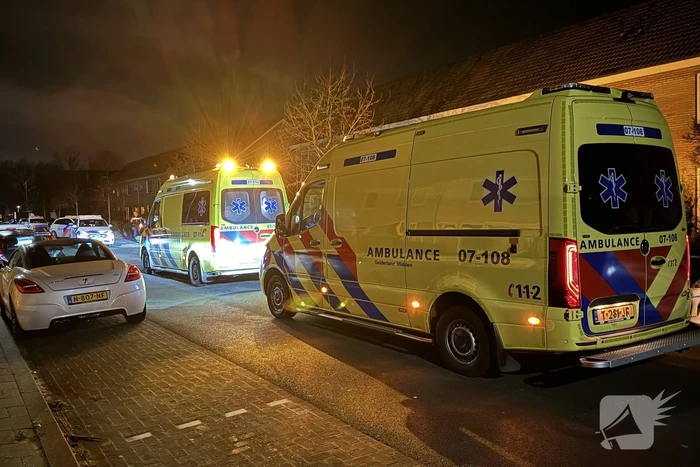 Traumahelikopter landt voor medische noodsituatie