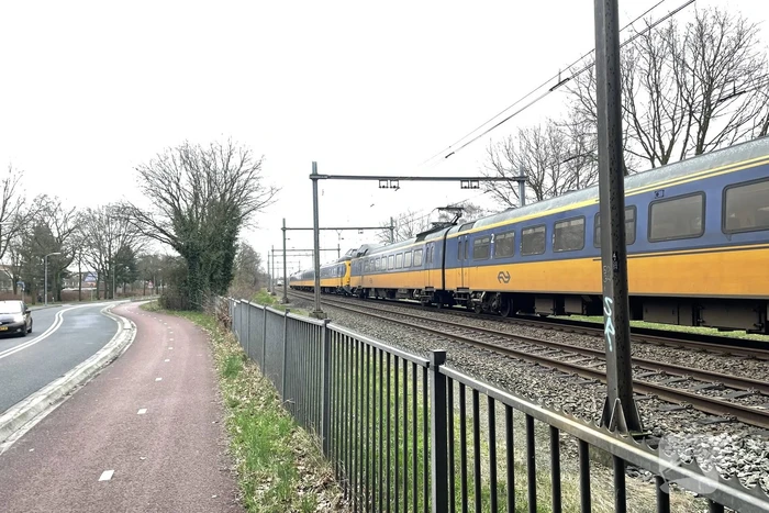Politie-Inzet langs spoor hindert treinverkeer