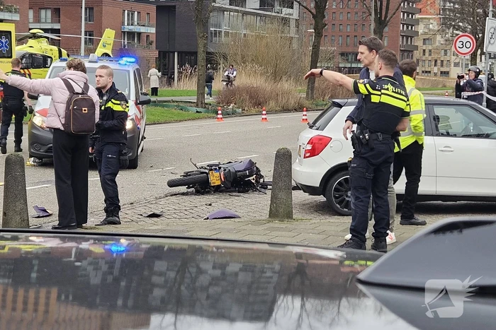 Ernstig ongeval tussen motorrijder en automobilist