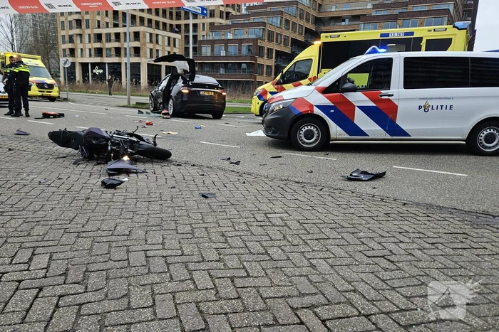 Ernstig ongeval tussen motorrijder en automobilist