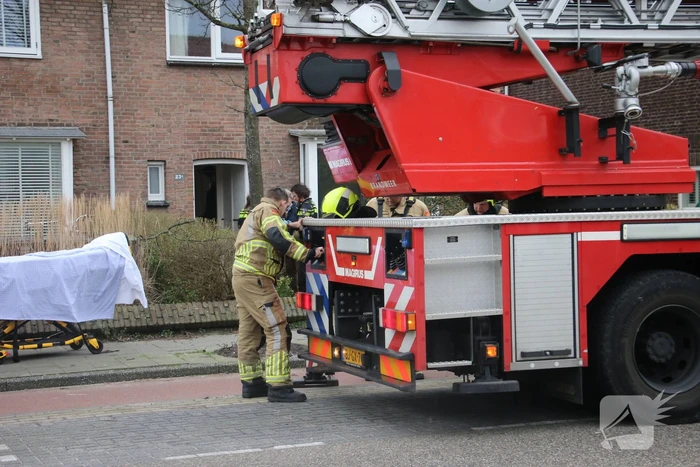 Wateroverlast nadat persoon onwel wordt in badkamer