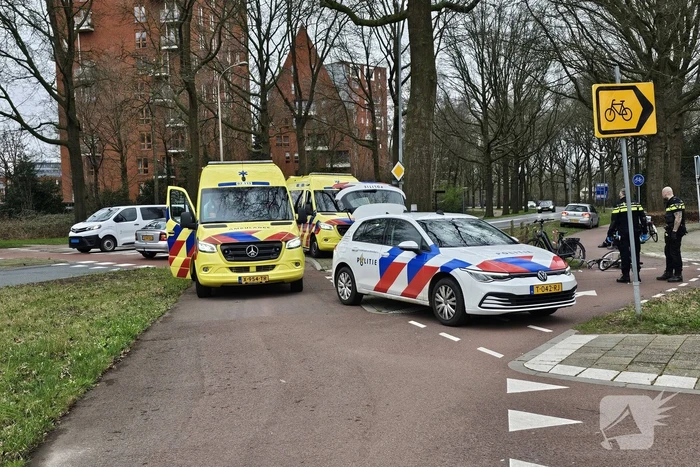 Fietser zwaargewond bij botsing met fietser