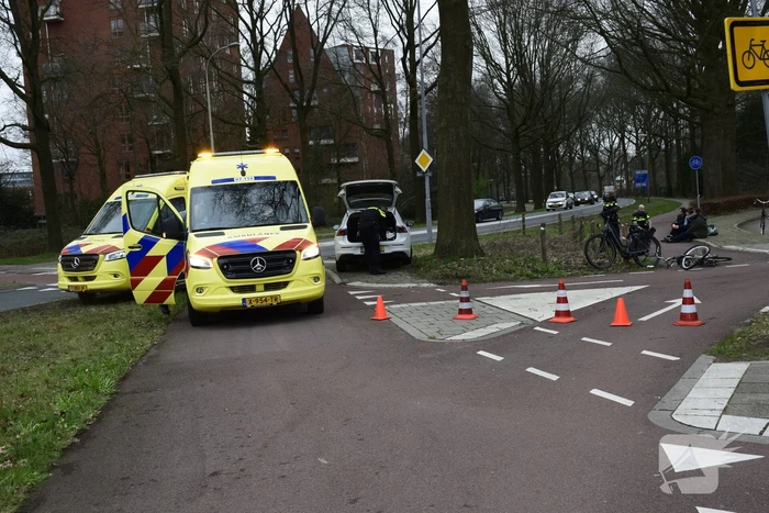 Fietser zwaargewond bij botsing met fietser