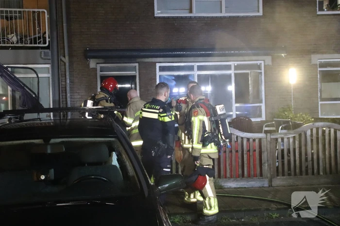 Flinke rookontwikkeling bij brand in woning