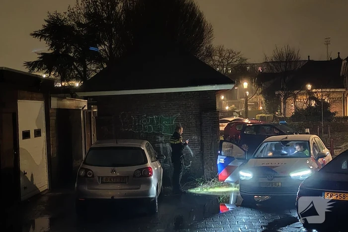 Gewonde bij steekincident in de buurt van wijkgebouw