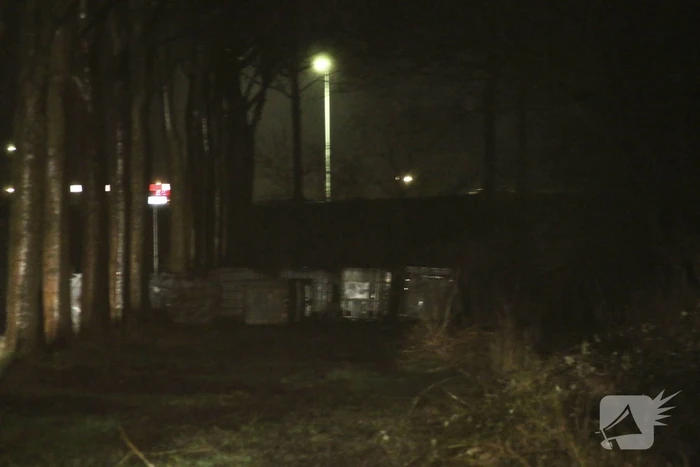 Agenten onwel door meerdere vaten drugsafval