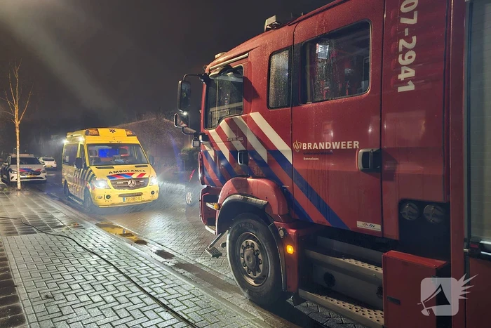 Bewoonster gewond na blussen keukenbrand