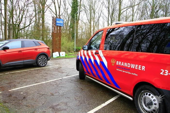 Verdacht materiaal gevonden in bosgebied