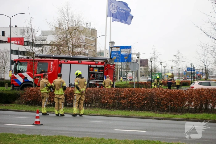 Veel hulpdiensten naar lekkage Universiteit Leiden