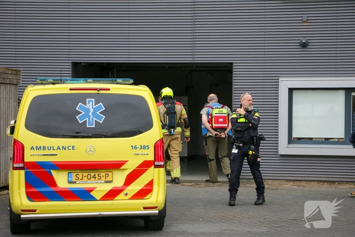 Veel hulpdiensten naar lekkage Universiteit Leiden