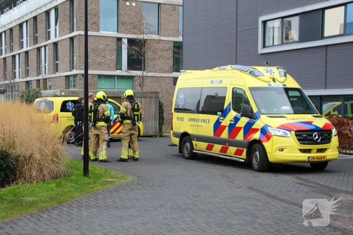 Veel hulpdiensten naar lekkage Universiteit Leiden