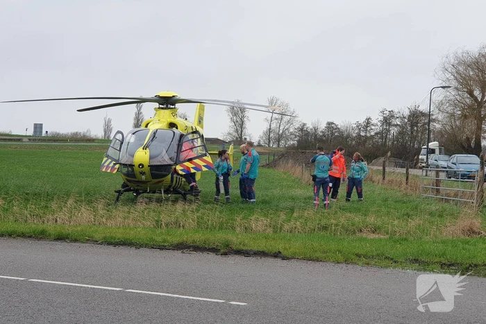 Traumahelikopter landt voor noodsituatie