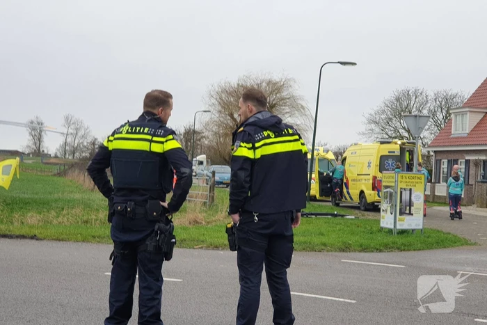 Traumahelikopter landt voor noodsituatie