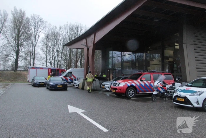 Brandweer ingezet voor personen met klachten op terrein rijkswaterstaat